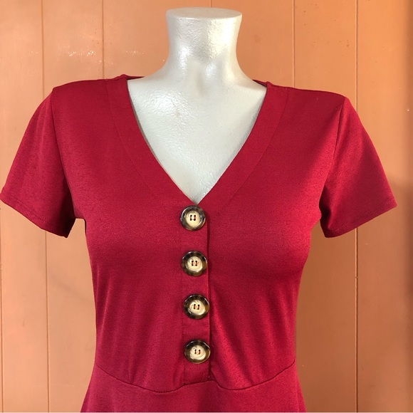 NWT Francesca’s Alya Sherra Brock Button Front V-Neck Dress, Small - Picture 6 of 10